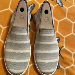 Rothys Golden Stripe Original Slip On Sneakers NWT Women’s 12.5